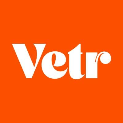vetr Skin Relief Hydrocortisone Spray for Dogs - Topical Support for Itchy Skin and Hot Spots - 4 oz (120mL) - Vet-Formulated in USA