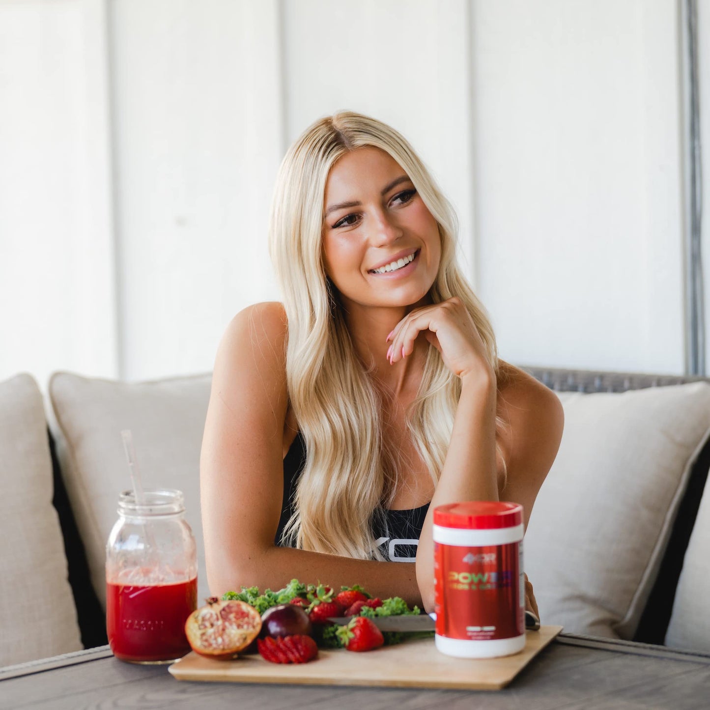 4KOR Fitness Power Reds & Greens: an Energizing Greens Drink Made up of Antioxidant-Rich Superfoods, Gluten-Free and Vegetarian, 30 Servings (1 Bottle) - dailyvitalstore