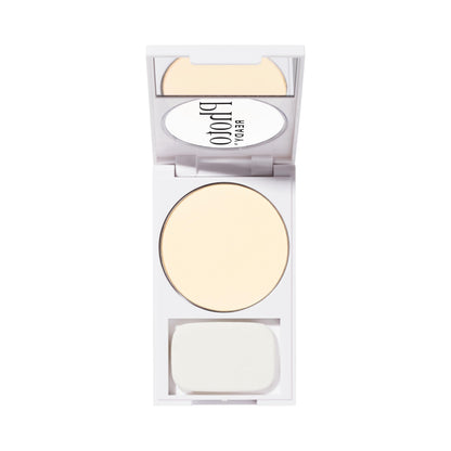 Revlon PhotoReady Blurring Face Powder, Longwear, Flawless Finish, Packaging May Vary, 001 Translucent