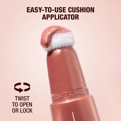 Charlotte Tilbury Pillow Talk Beauty Light Wand Liquid Highlighter Makeup - Soft-Focus Nude-Pink Highlighter & Blush for Cheeks - Pearlescent, Weightless Radiant Finish - Pillow Talk Original