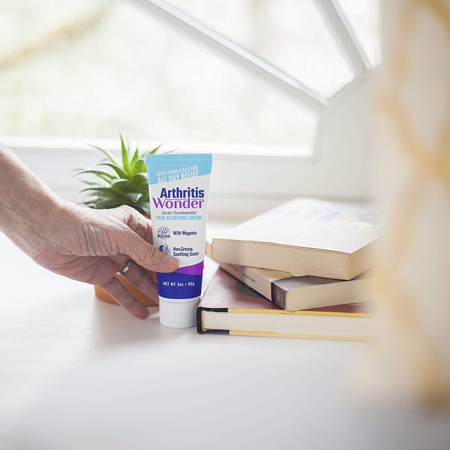 Arthritis Wonder Pain Relief Cream, 4 oz – Arthritis Pain Relief Cream for Hand, Knee, Foot and Wrist Joints – Fast-Acting, Deep Penetrating, Non-Greasy Formula with Natural Wogonin - 3 Pack - dailyvitalstore