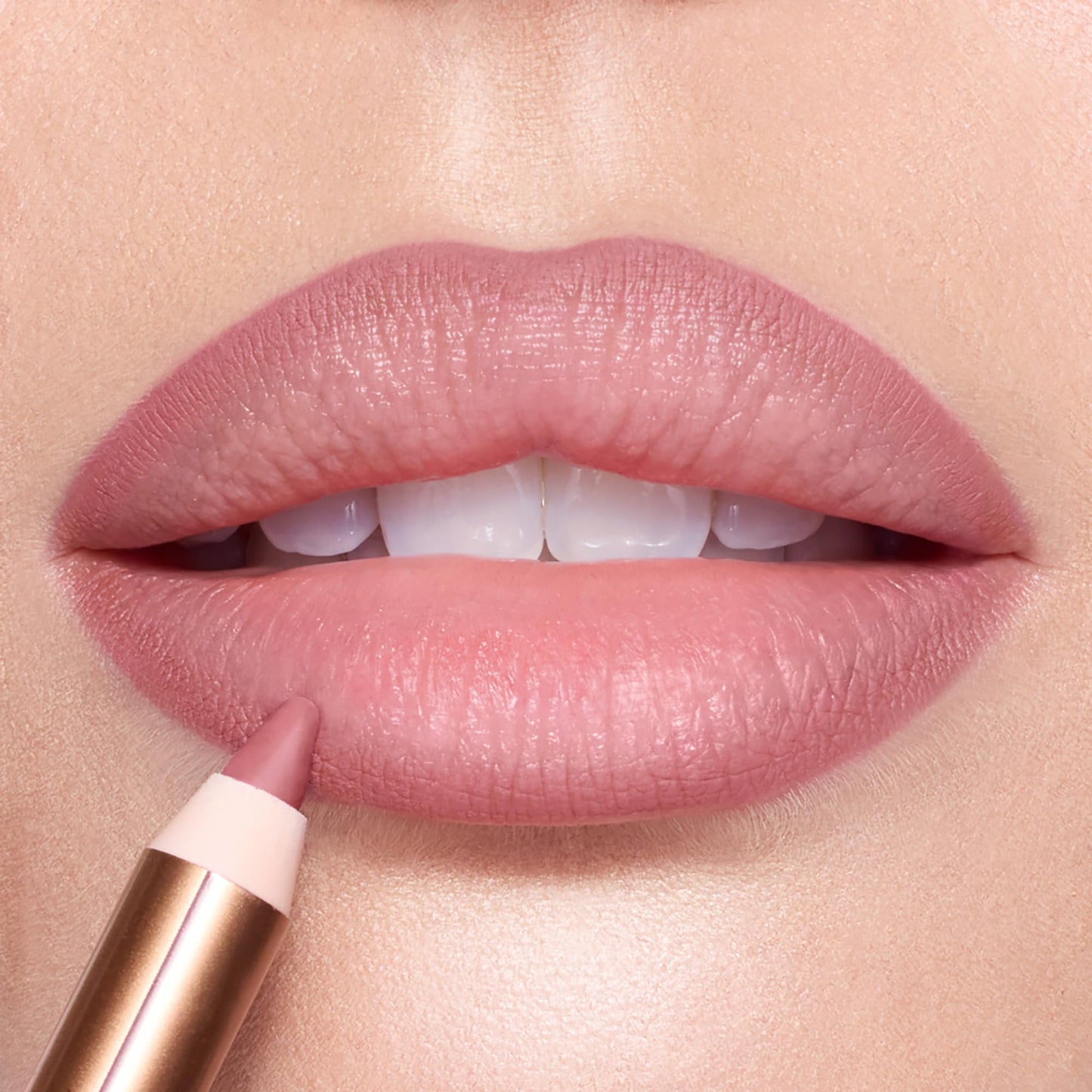 Charlotte Tilbury Lip Cheat Lip Liner Pencil - Gives Lips a Fuller-Looking, Defined Pout - Enriched with Jojoba Oil & Hyaluronic Acid - Waterproof, Smudge-Proof & Transfer-Proof - Pillow Talk Fair - dailyvitalstore