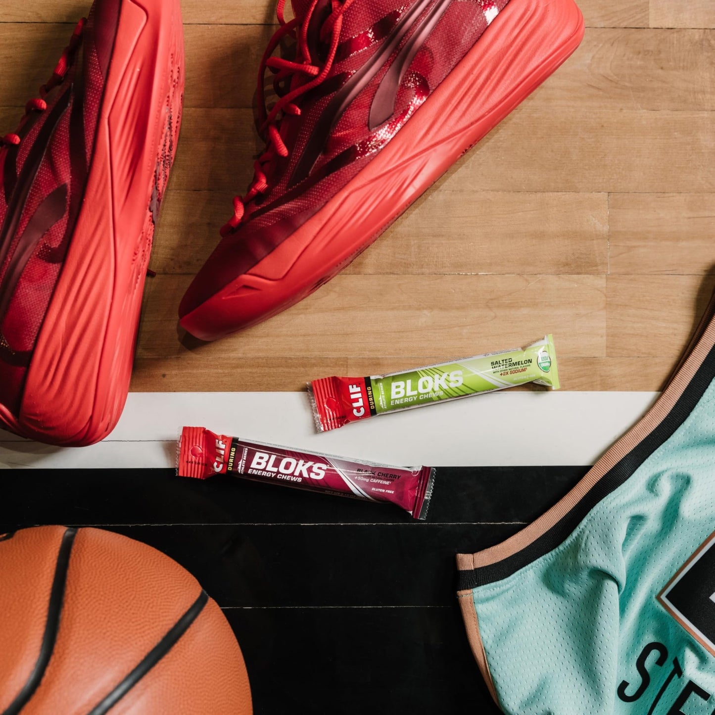 CLIF BLOKS - Mountain Berry Flavor - Energy Chews - Non-GMO - Plant Based - Fast Fuel for Cycling and Running - Quick Carbohydrates and Electrolytes - 2.12 oz. (18 Count) - dailyvitalstore