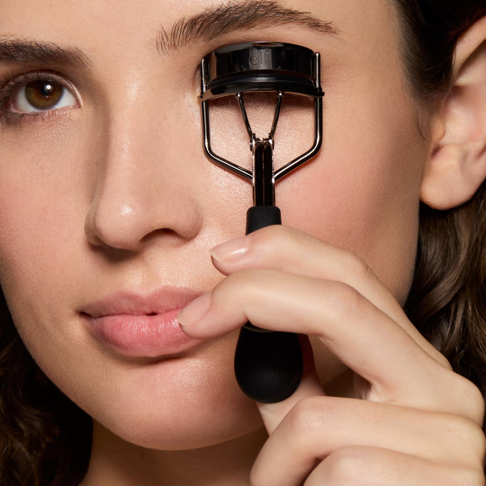 e.l.f. Pro Eyelash Curler, Strong, Contoured, Eye-Opening, Voluminous Lashes, Includes Additional Rubber Replacement Pad, Silver - dailyvitalstore