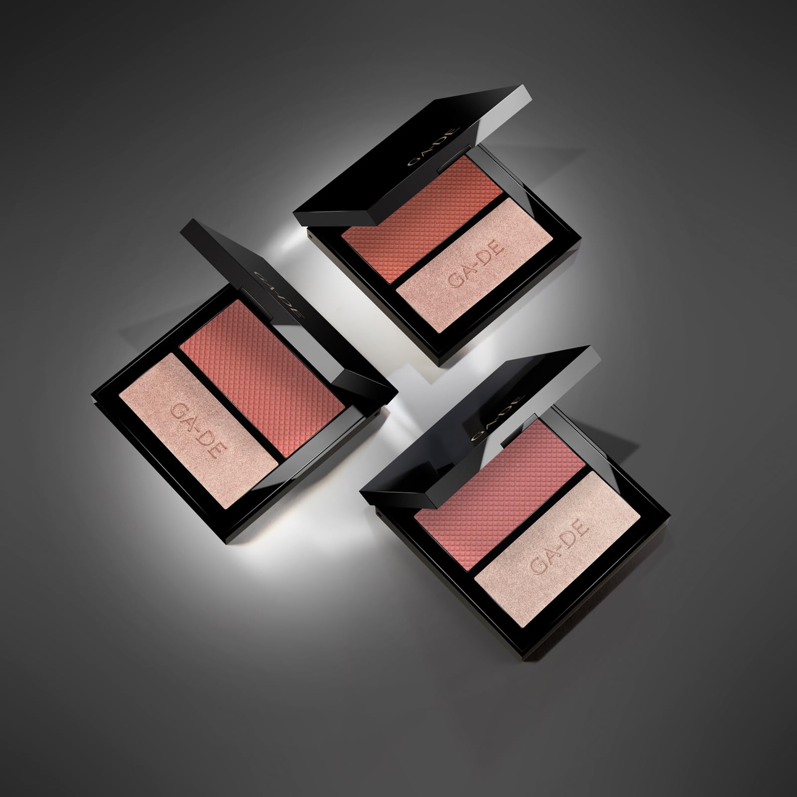 GA-DE Velveteen Blush and Shimmer Duet, 50 - Formulated with Micronized Pearls and Pigments for Sculpting Face and Décolleté - Paraben-Free - 0.26 oz - dailyvitalstore