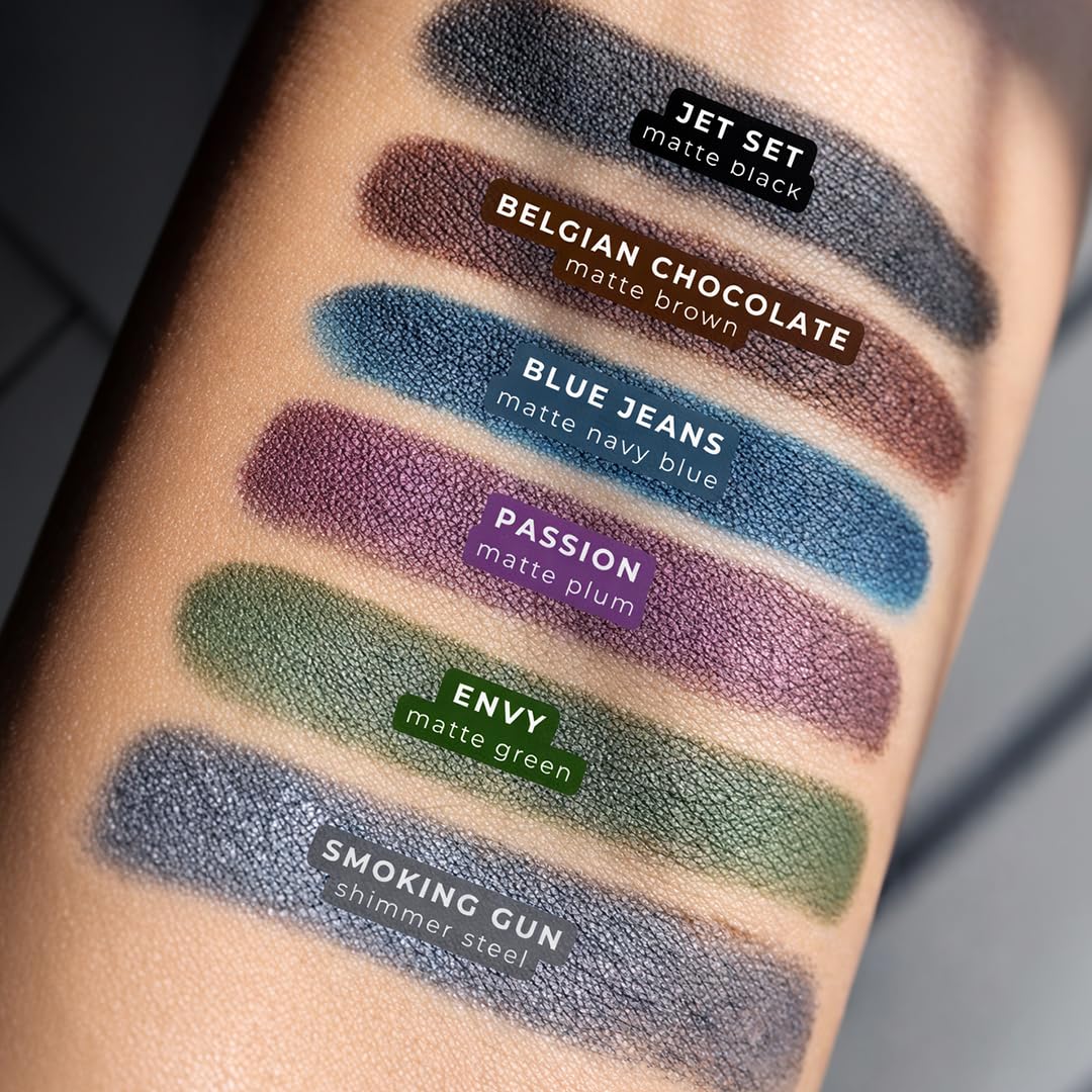 Honeybee Gardens Effortless Eye Liner Pencil, Jet Set Black, Smooth Long-Wearing, Rich Pigment, Vegan & Gluten-Free - dailyvitalstore