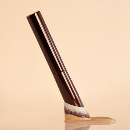Hourglass Ambient Soft Glow Foundation Brush - dailyvitalstore