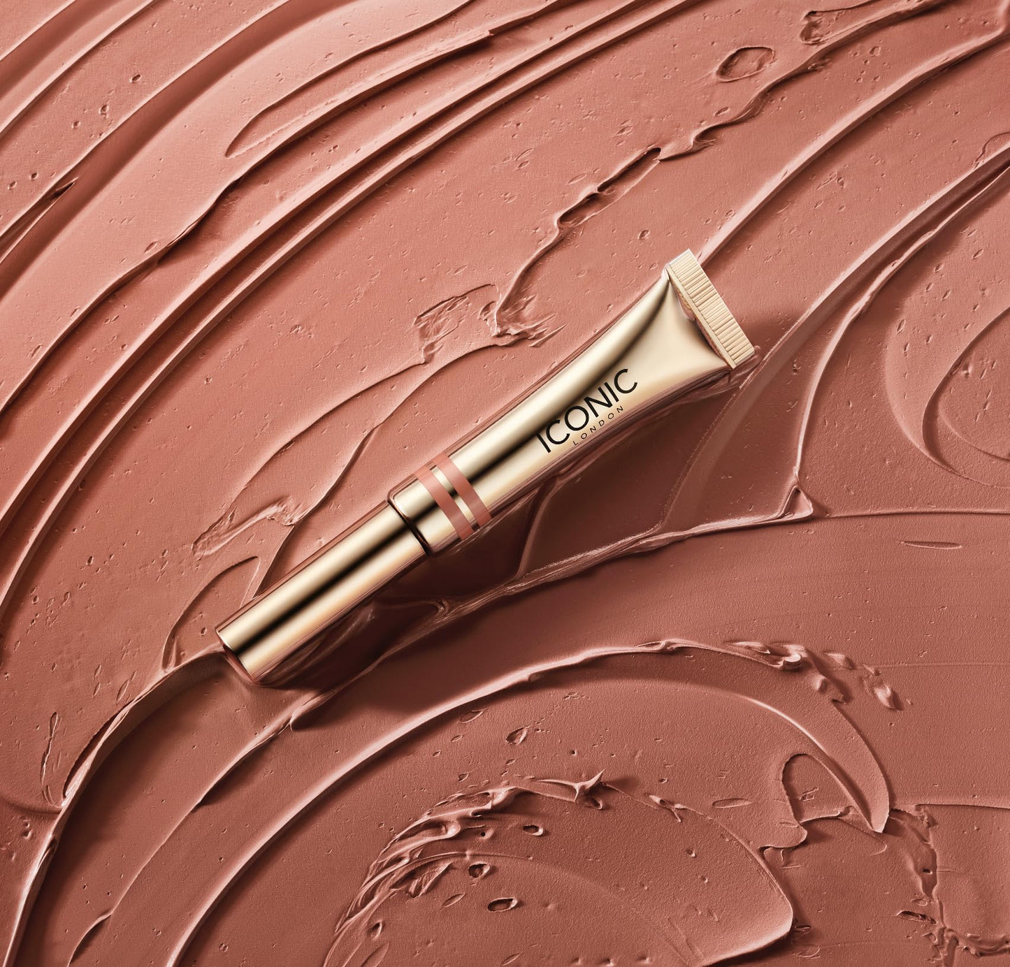 ICONIC LONDON Cloud Kiss Matte Lip Mousse | Matte Liquid Lip Colour, Cruelty-Free, Vegan Makeup, Show Off - dailyvitalstore