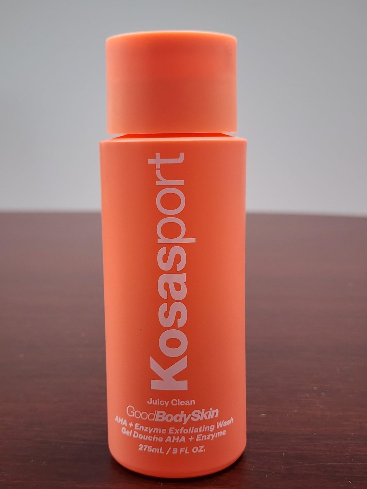Kosas Kosasport Good Body Skin Exfoliating Body Cleanser - Juicy Clean - dailyvitalstore