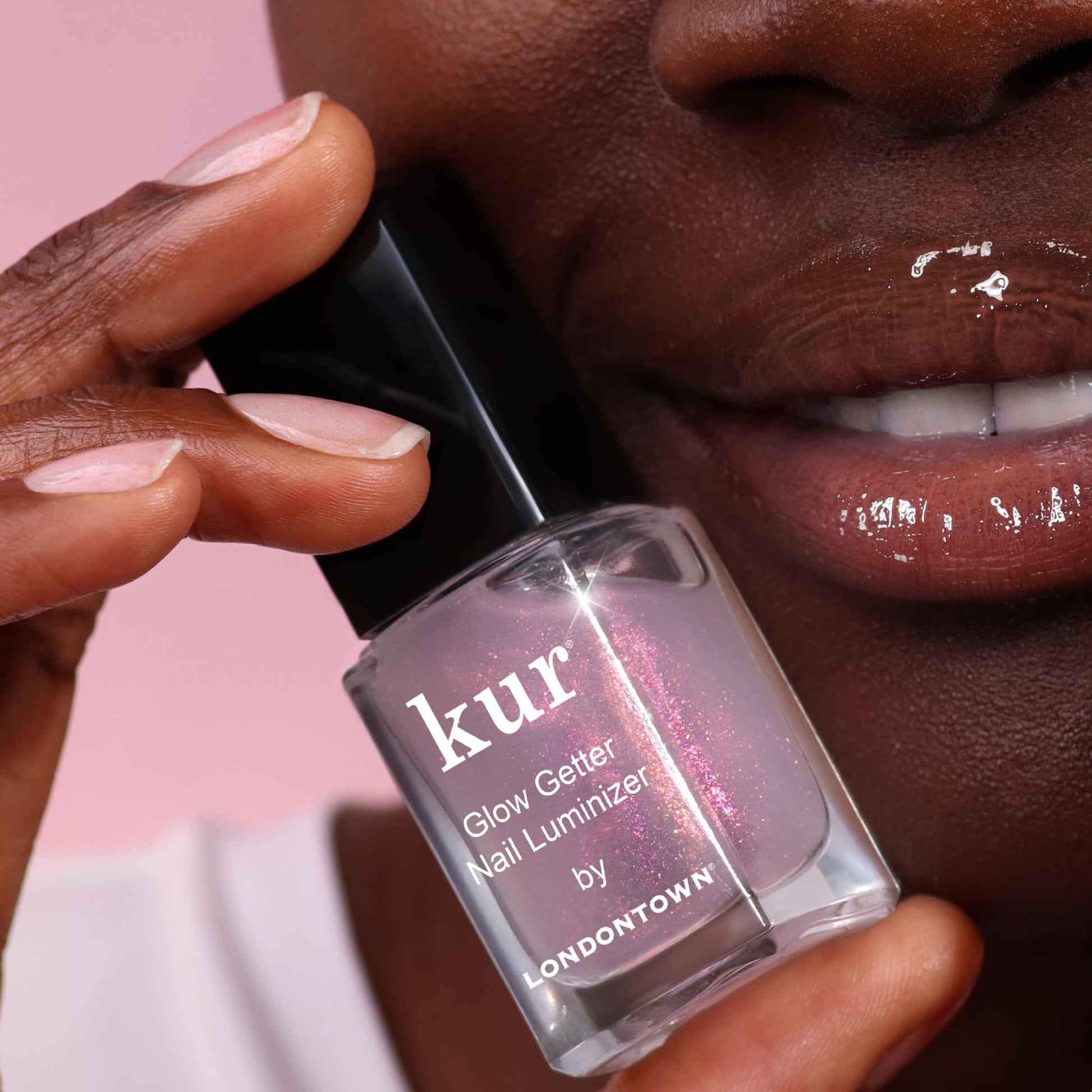 LONDONTOWN Glow Getter Nail Luminizer – One-Step Nail Treatment with Hexanal & Shimmer for Stronger, Healthier, Glossier Nails, No Base or Top Coat Needed, 0.4 Fl Oz - dailyvitalstore