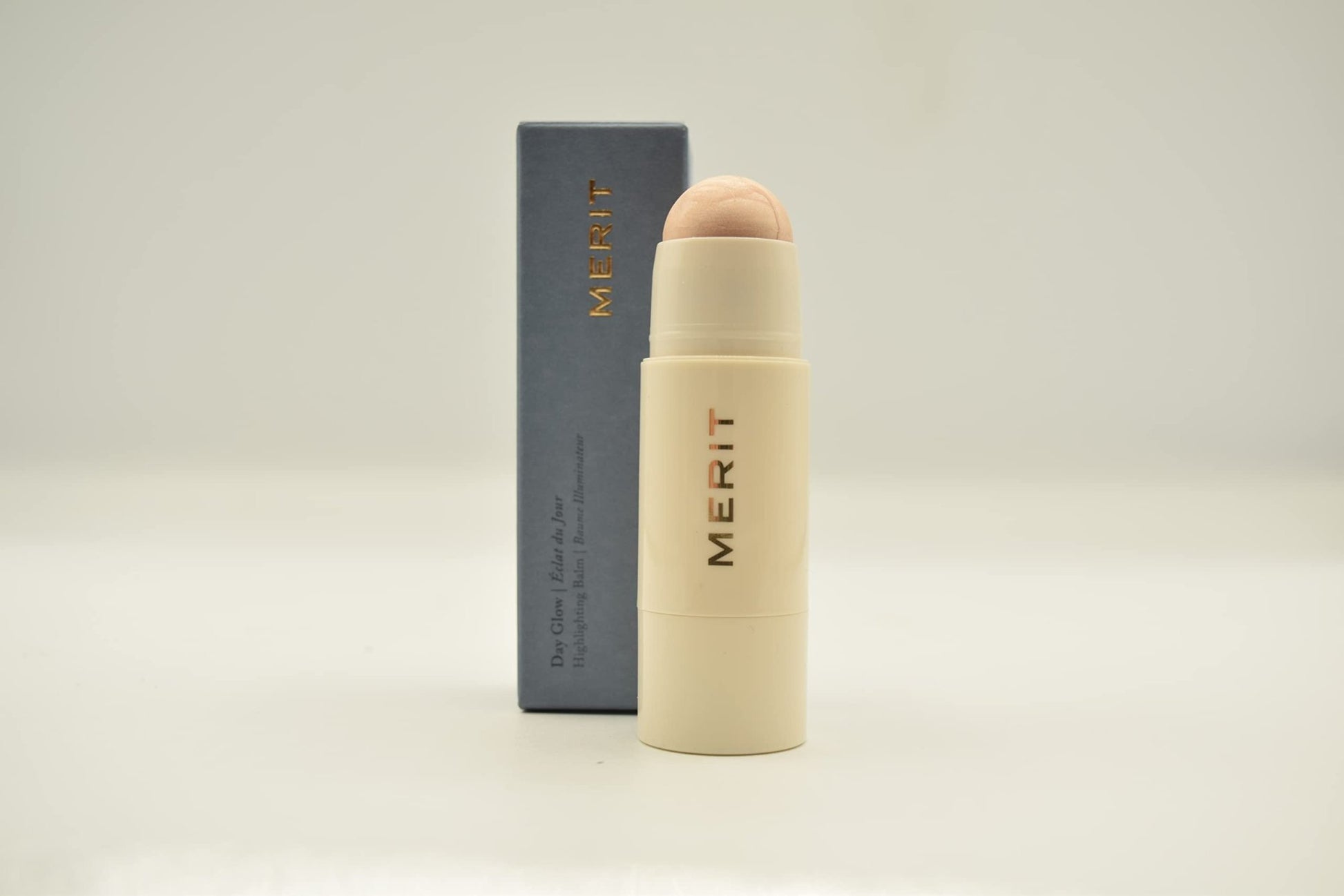 MERIT Day Glow Dewy Highlighting Balm Cava - dailyvitalstore