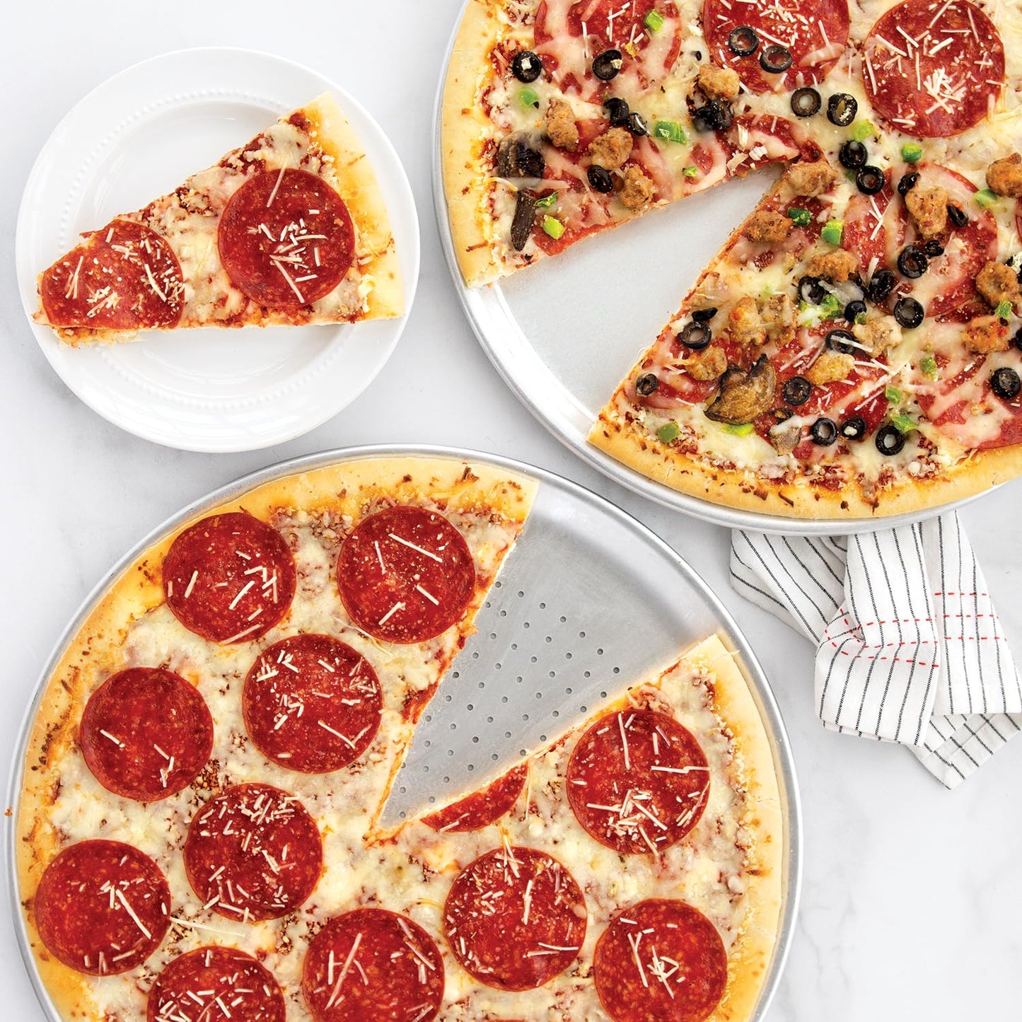 Nordic Ware Naturals Peforated Pizza Pan (Pack of 3) - dailyvitalstore