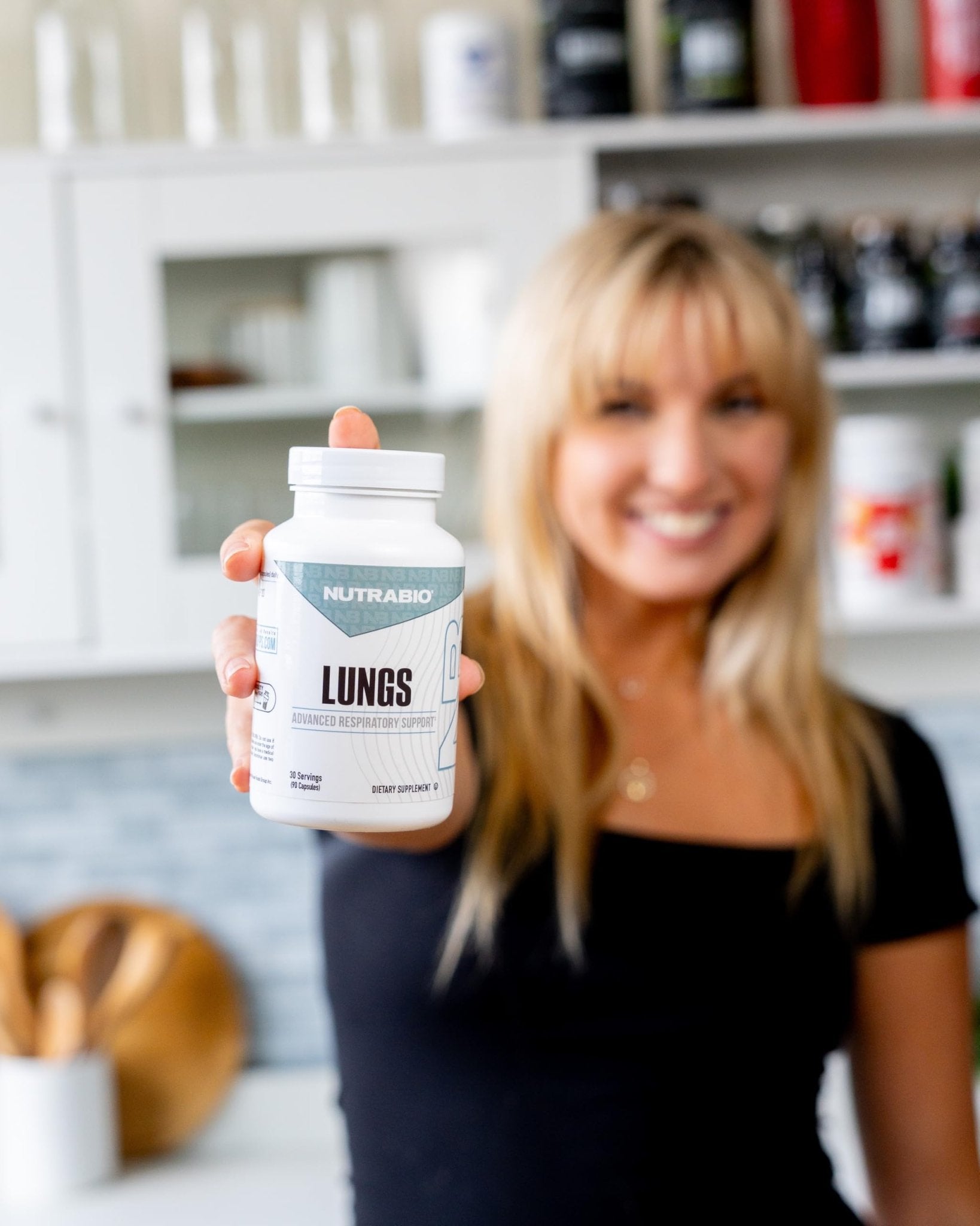 NutraBio Lungs Supplement - Blend of Immuno-LP20 and Natural Extracts to Help Support Respiratory & Immune Health - 90 Capsules - dailyvitalstore
