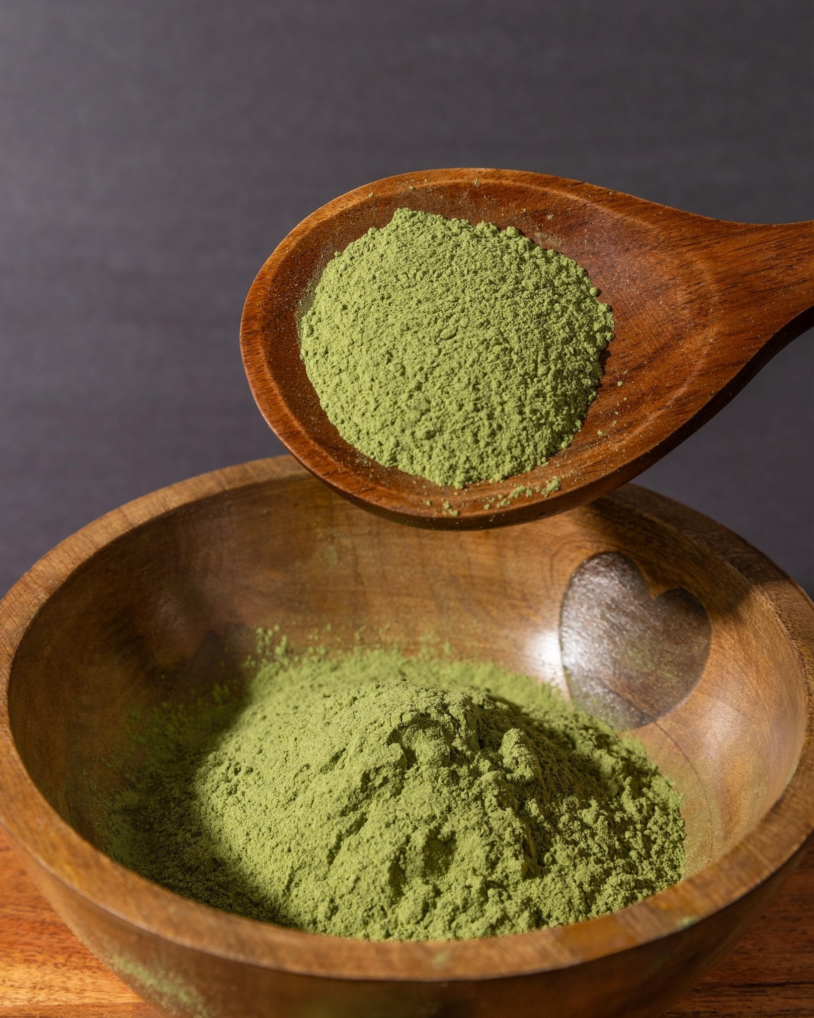pHresh - Greens Raw Alkalizing Superfood Greens Powder - 2 Month Supply - Vegan, Kosher, Gluten Free - Natural Enzymes, Nutrients - Approved for Intermittent Fasting - 10 oz - dailyvitalstore