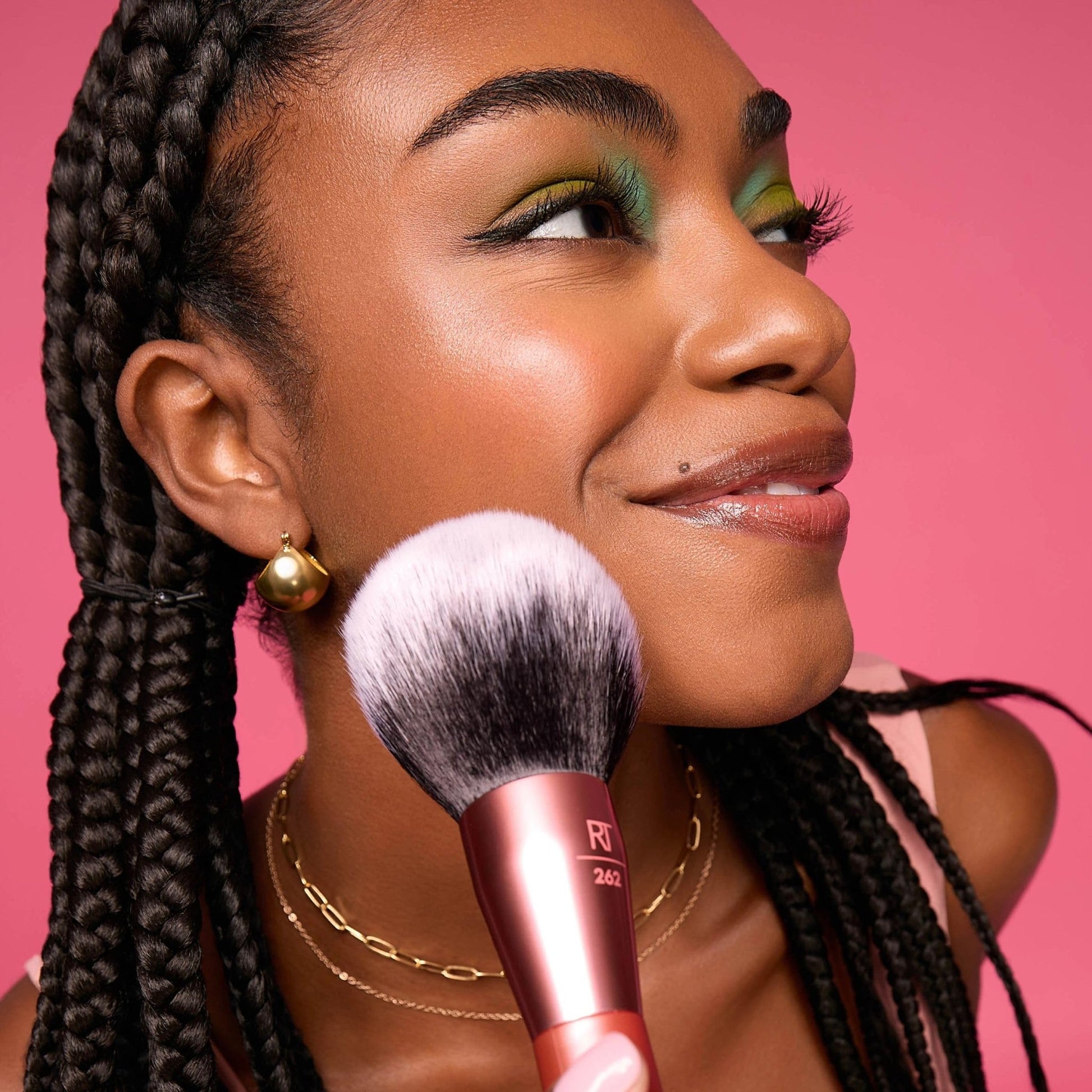 Real Techniques Extra Big Powder Brush, Large Makeup Brush For Powder, Fluffy Head For All-Over Setting, XL Oversized Brush For Quick Application, Cruelty-Free, Synthetic Bristles, 1 Count - dailyvitalstore