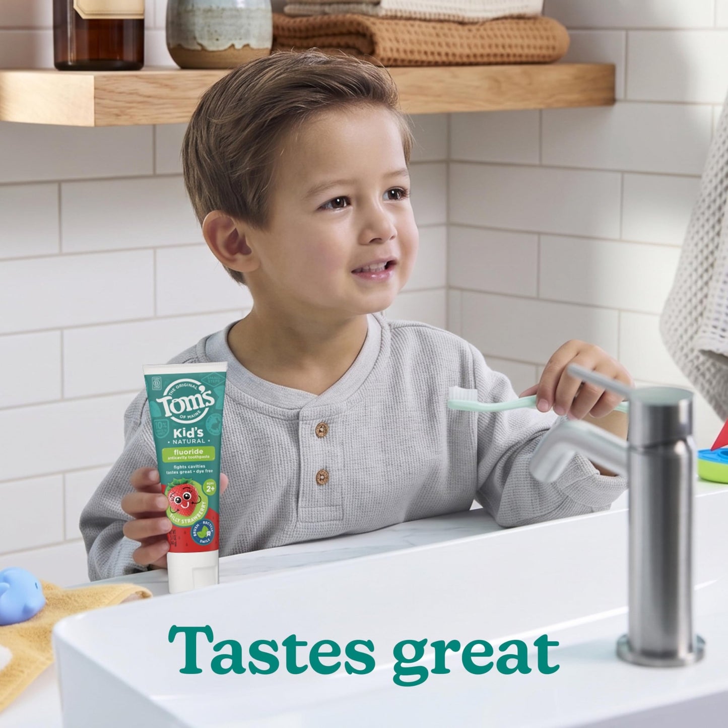 Tom’s of Maine Natural Kids Fluoride Toothpaste, 3 Pack, For Kids Ages 2 and Up, Great Toddler Toothpastes, No Artificial Flavors, Dyes - dailyvitalstore