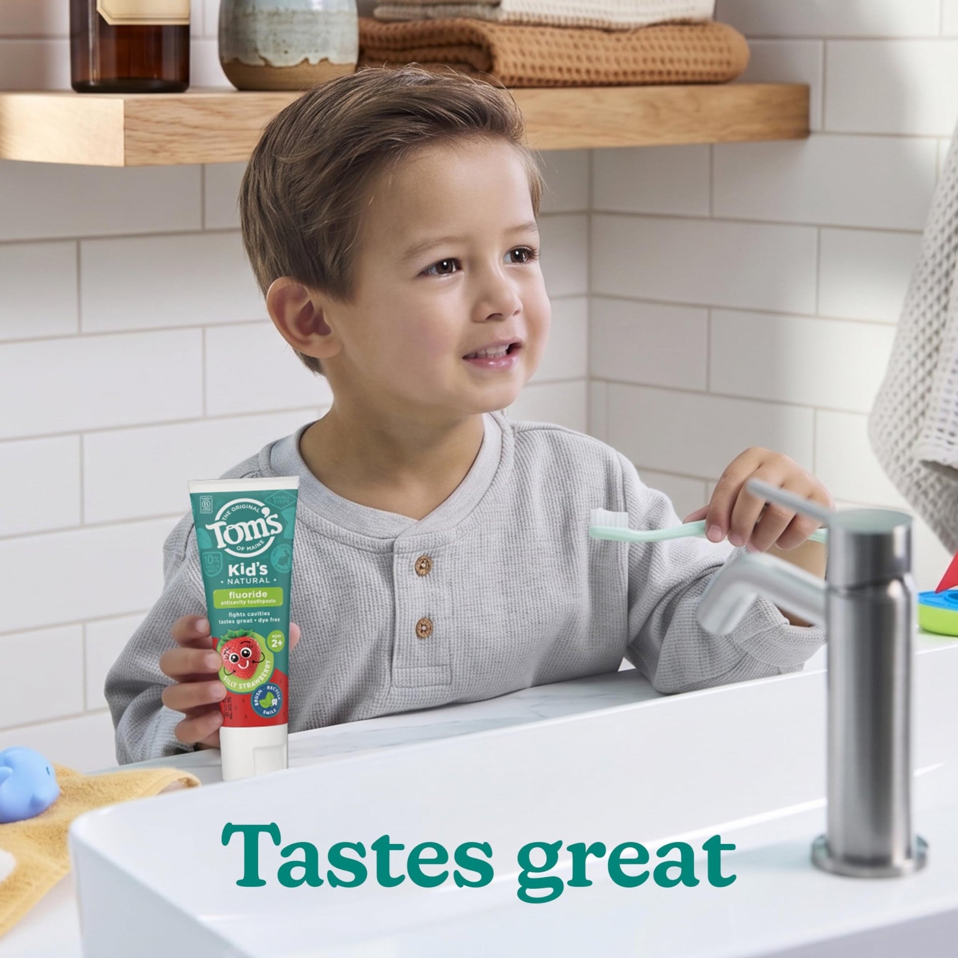 Tom’s of Maine Natural Kids Fluoride Toothpaste, 3 Pack, For Kids Ages 2 and Up, Great Toddler Toothpastes, No Artificial Flavors, Dyes - dailyvitalstore