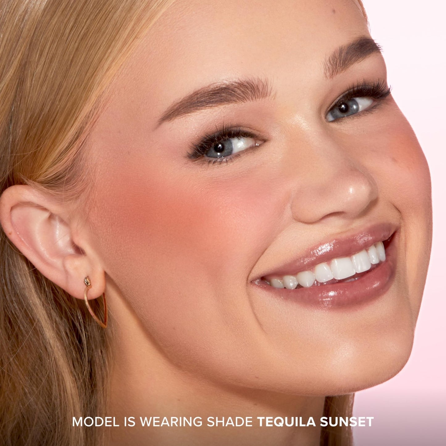 Too Faced Cloud Crush Blurring Blush | Velvety Powder Blush for Cheeks with High-Pigment Formula | 93% Naturally Derived Ingredients, Vegan & Cruelty-Free, Velvet Crush, 0.17 Ounce - dailyvitalstore