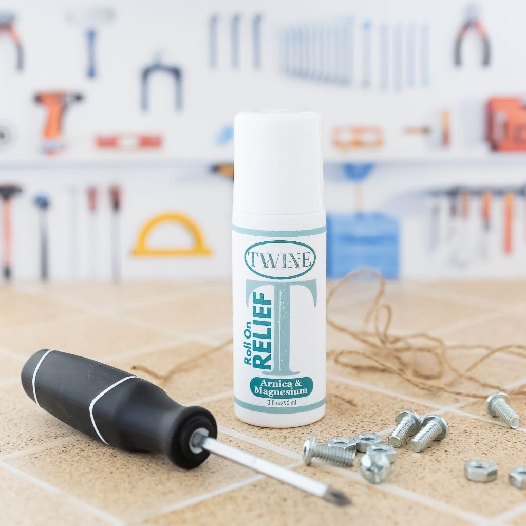 TWINE All-Natural Muscle Relief Roller with Arnica, Camphor & Eucalyptus – 90ml - dailyvitalstore