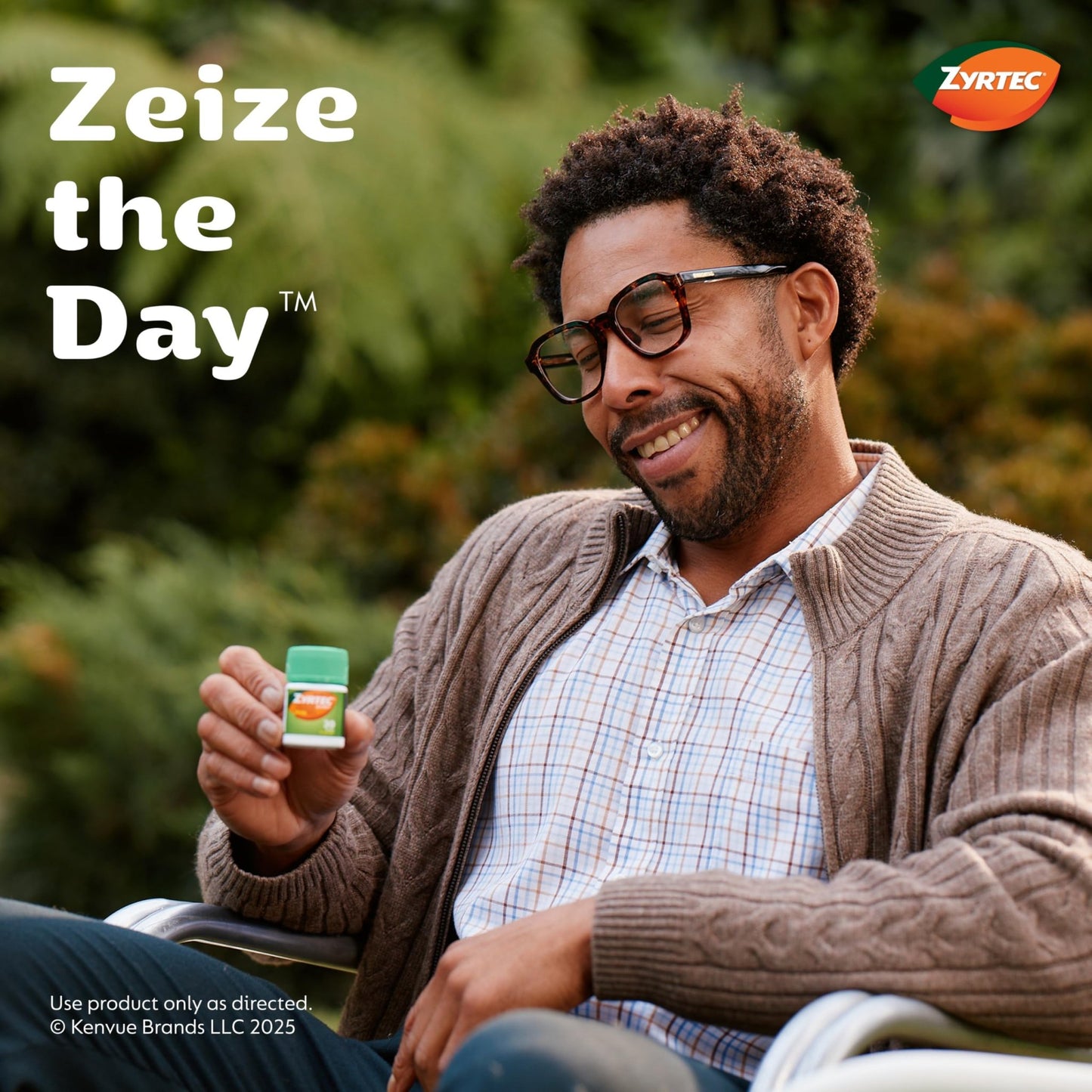Zyrtec 24 Hour Allergy Relief Tablets, Indoor & Outdoor Allergy Medicine for Adults with 5 mg Cetirizine Hydrochloride, Relief of Runny Nose, Sneezing, Itchy Eyes, Plus Dust, Mold & Pet Dander, 35 ct - dailyvitalstore